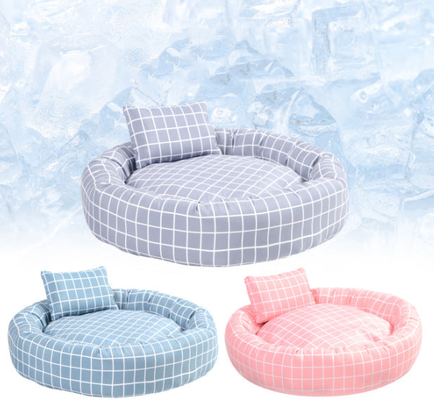 Cozy winter plaid round pet nest with pillow - soft plush cat and dog bed
