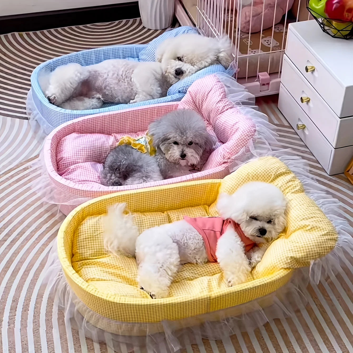 Princess Lace Pet Bed for Cats & Small Dogs