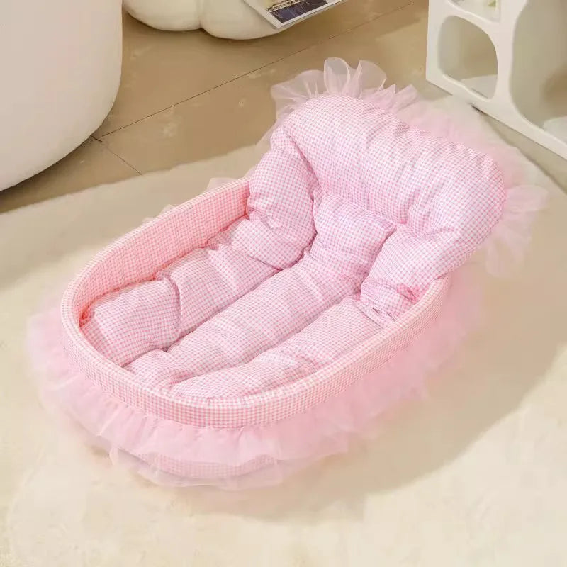 Princess Lace Pet Bed for Cats & Small Dogs